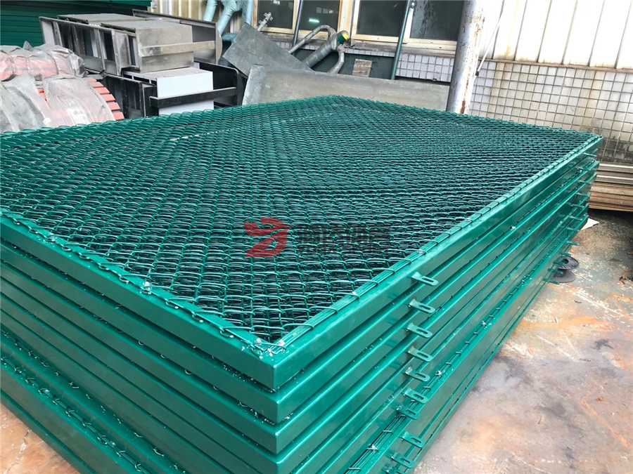 1591601956792430.jpg 組合式圍網生產車間.jpg